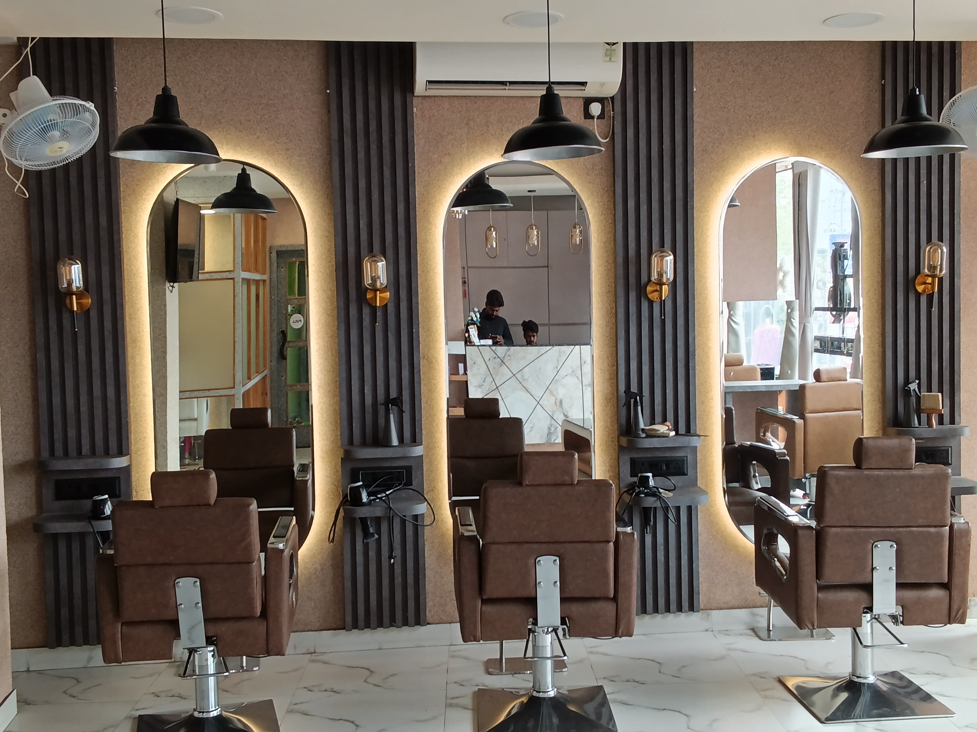Royal Cuts